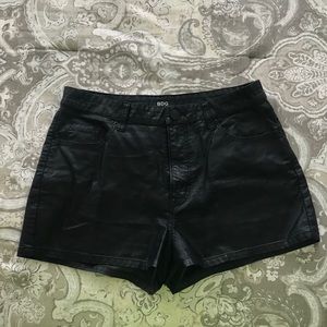 BDG Shorts - BDG Erin High-Rise Leather Shorts BDG Shorts - BDG Erin High-Rise Leather Shorts